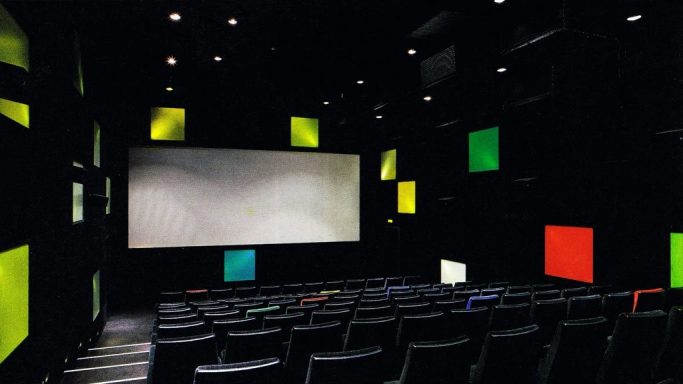 Kinocenter Schattenfroh Graffiti Saal,